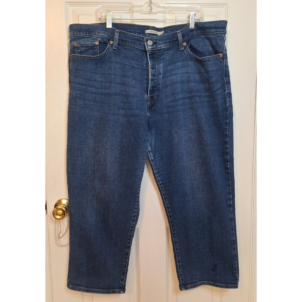 Levi's Dark Acid Wash Blue Denim Wedgie Straight Capri Jeans Button Fly Size 22W
